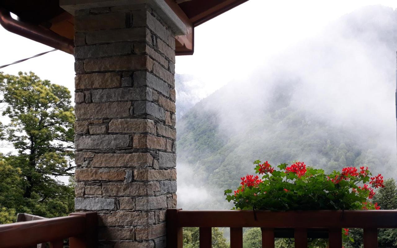 Anzino Casa All'Alpe Gaggetto B & B מראה חיצוני תמונה