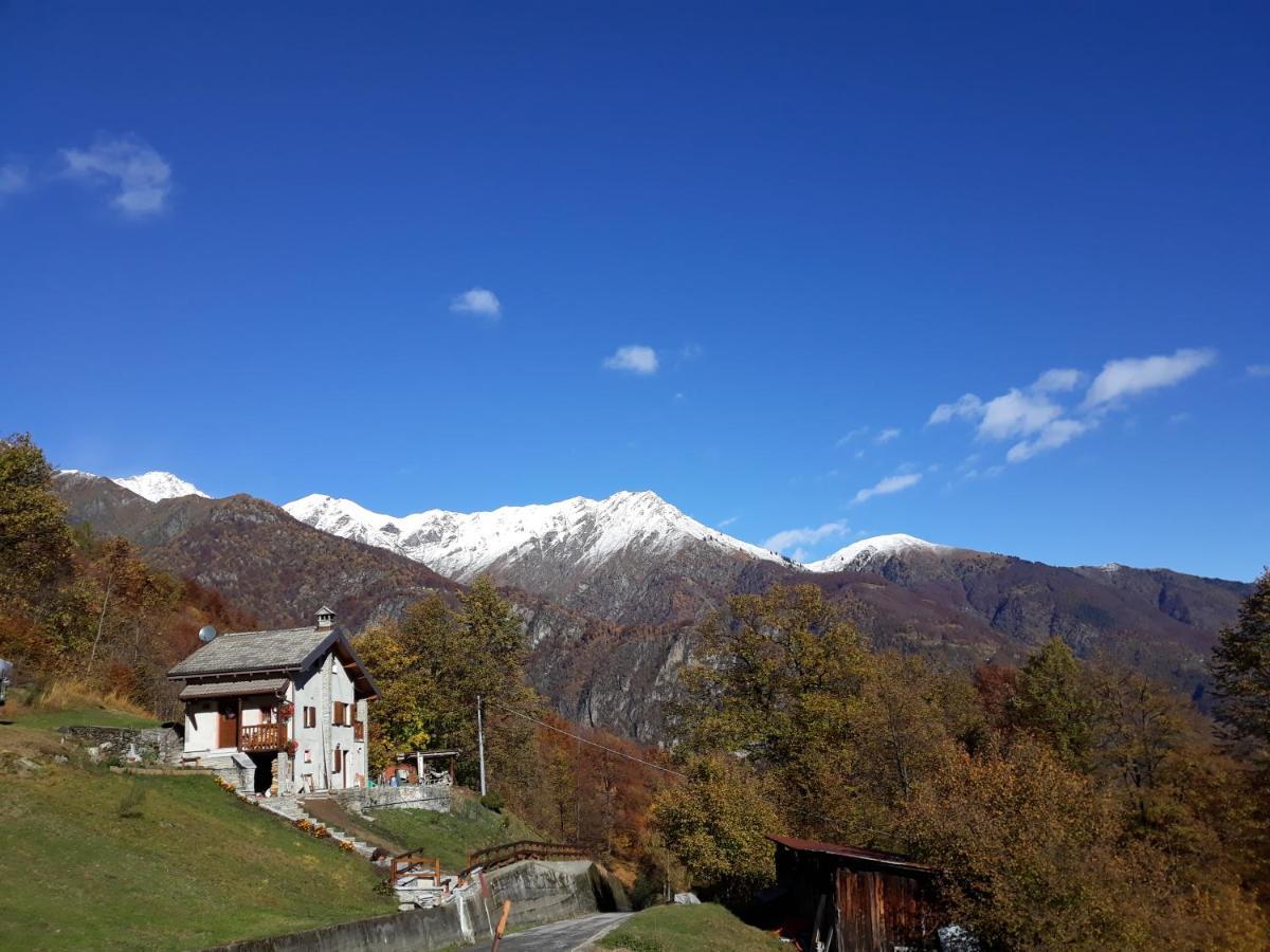 Anzino Casa All'Alpe Gaggetto B & B מראה חיצוני תמונה